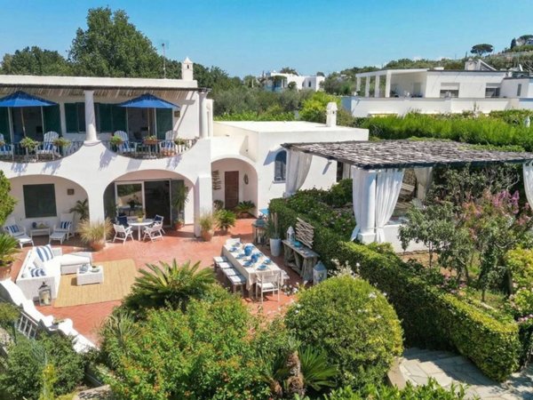 casa indipendente in vendita ad Anacapri