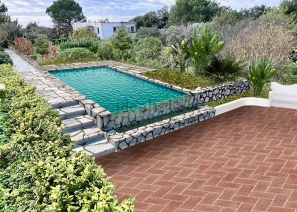 casa indipendente in vendita ad Anacapri