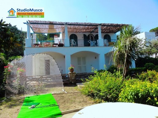 casa indipendente in vendita ad Anacapri