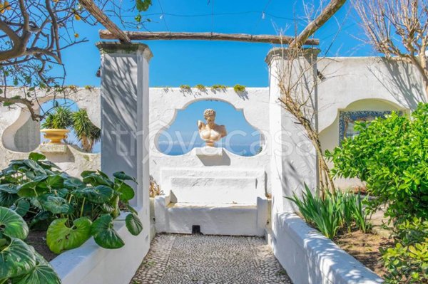 casa indipendente in vendita ad Anacapri
