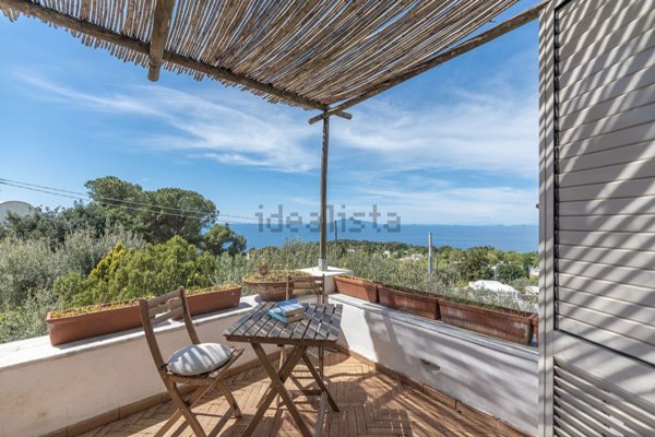 casa indipendente in vendita ad Anacapri