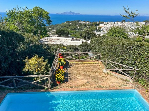 casa indipendente in vendita ad Anacapri