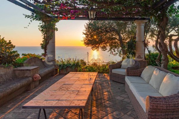 casa indipendente in vendita ad Anacapri