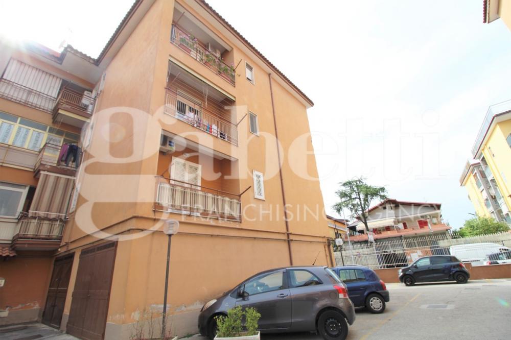 appartamento in vendita ad Arzano