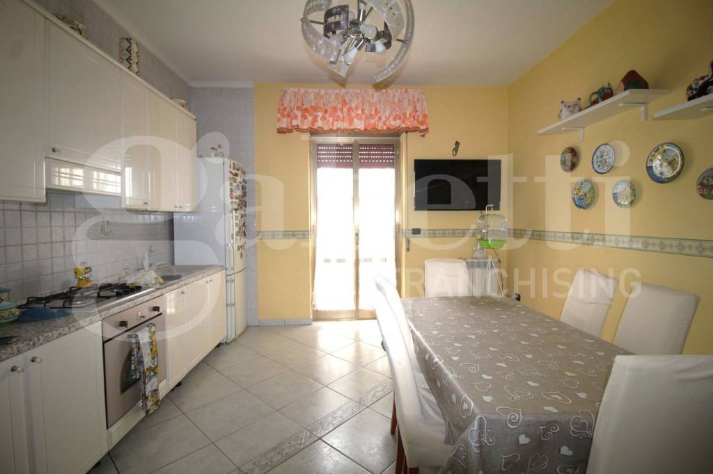 appartamento in vendita ad Arzano