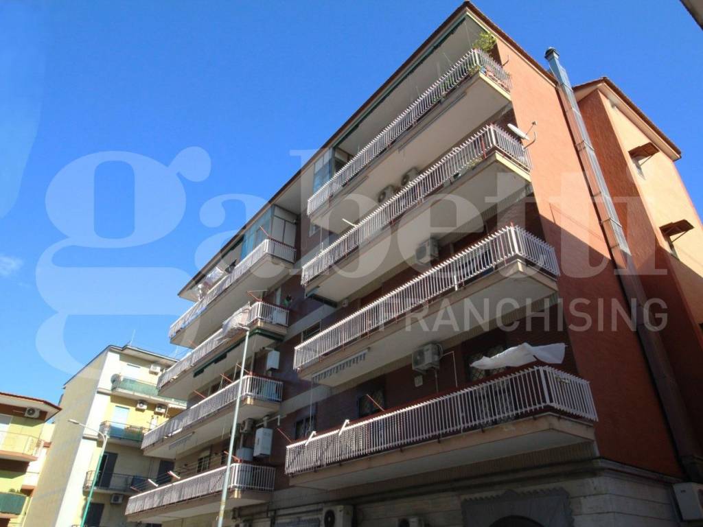 appartamento in vendita ad Arzano