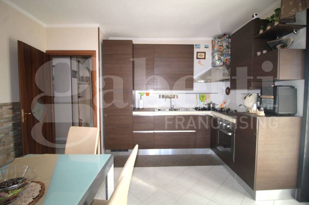 appartamento in vendita ad Arzano