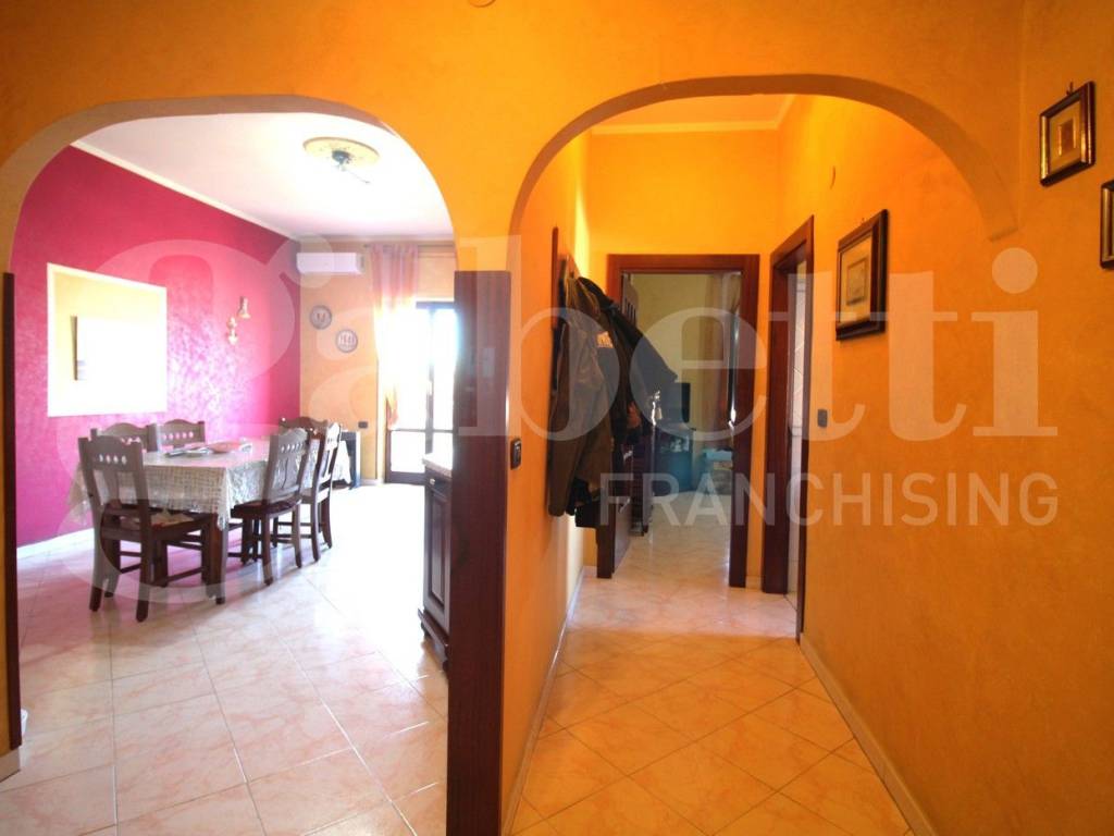 appartamento in vendita ad Arzano