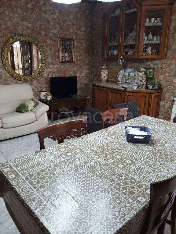 appartamento in vendita ad Arzano