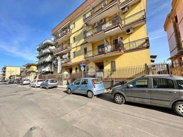 appartamento in vendita ad Arzano