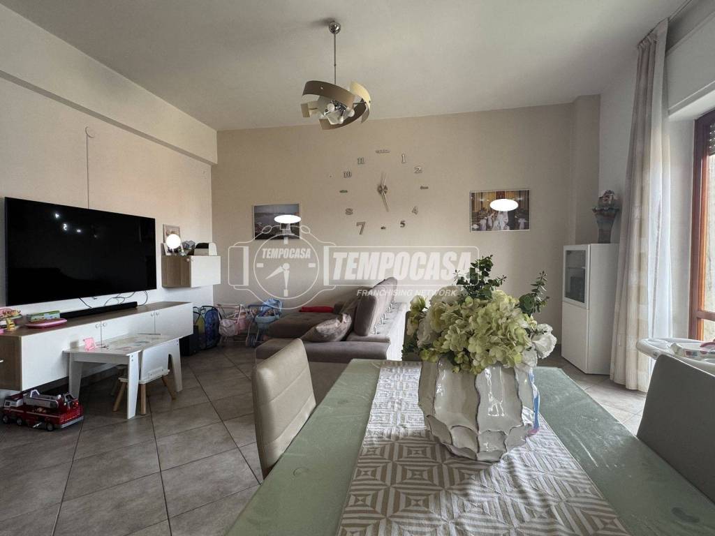 appartamento in vendita ad Arzano