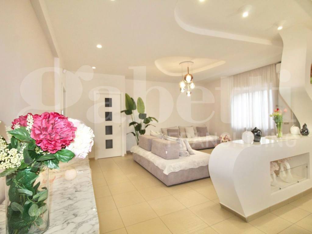 appartamento in vendita ad Arzano