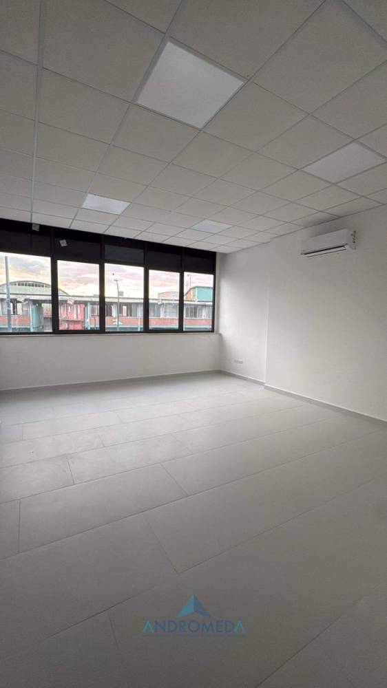 capannone in vendita ad Arzano