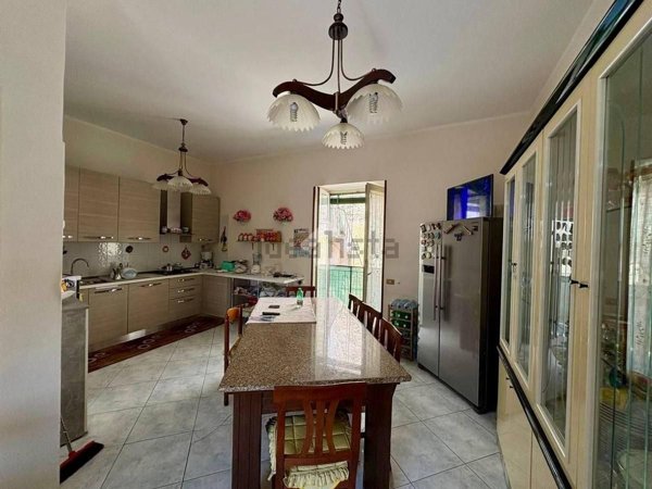 appartamento in vendita ad Arzano