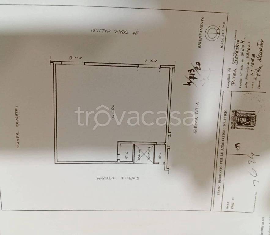 negozio in vendita ad Arzano