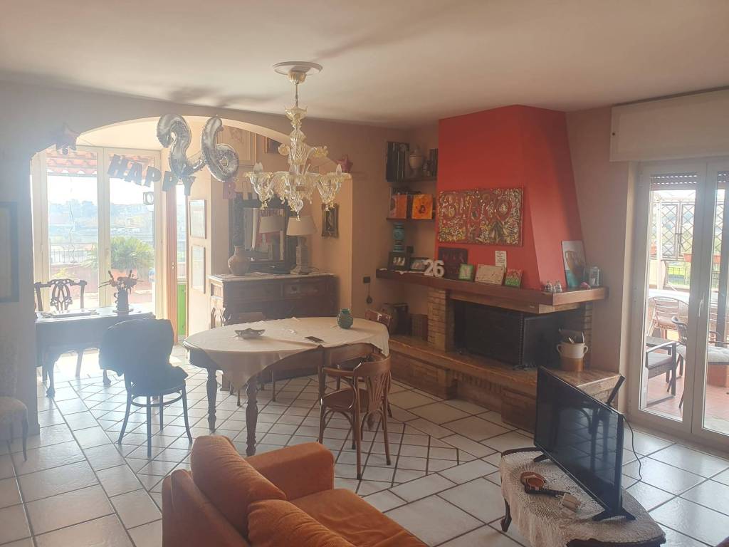 appartamento in vendita ad Arzano