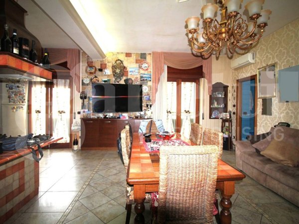 appartamento in vendita ad Arzano