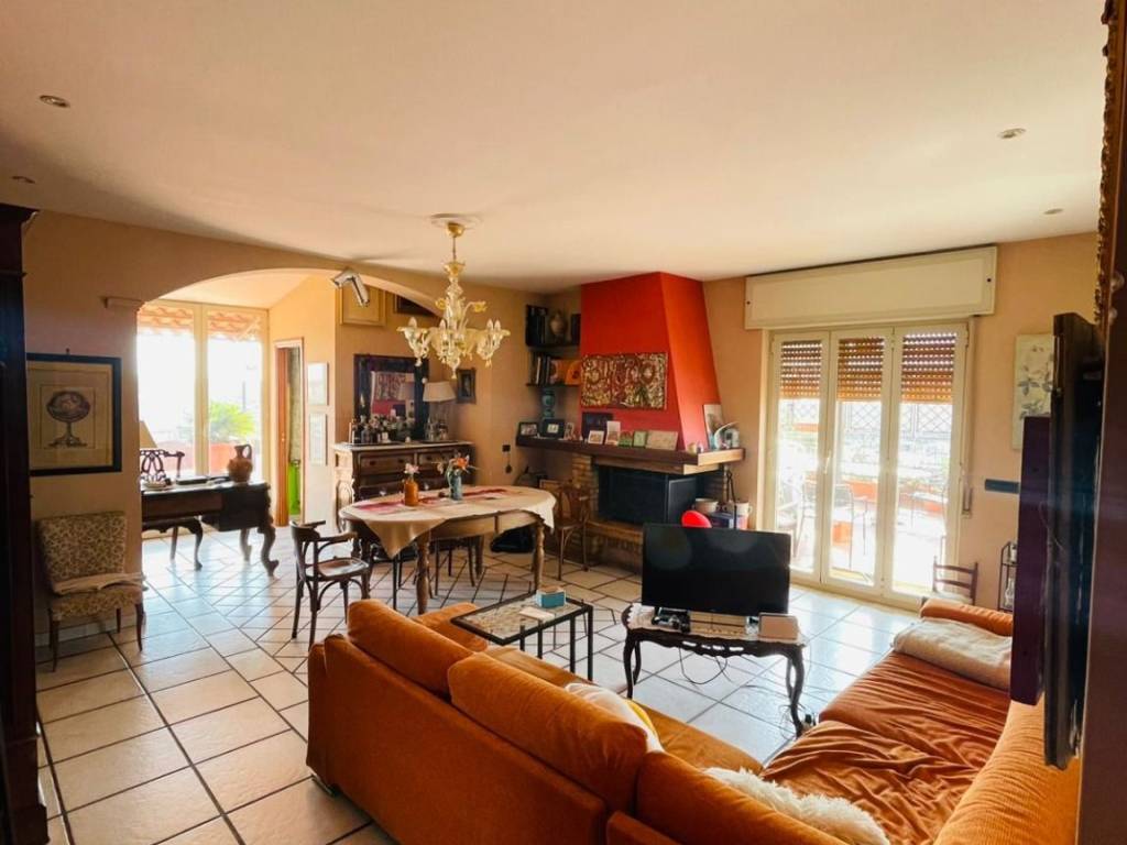 appartamento in vendita ad Arzano