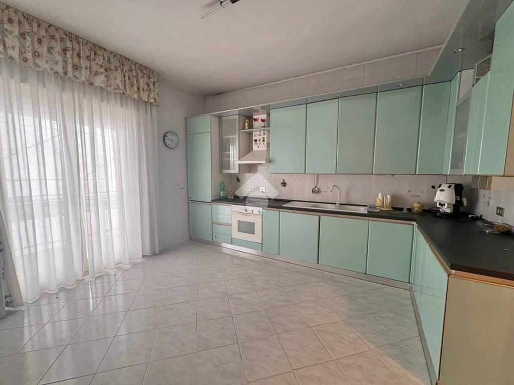appartamento in vendita ad Arzano