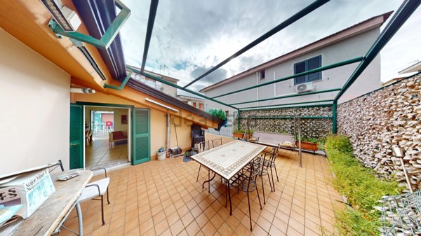 appartamento in vendita ad Arzano