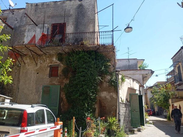 appartamento in vendita ad Arzano