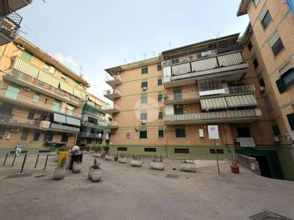 appartamento in vendita ad Arzano