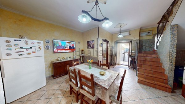 appartamento in vendita ad Arzano