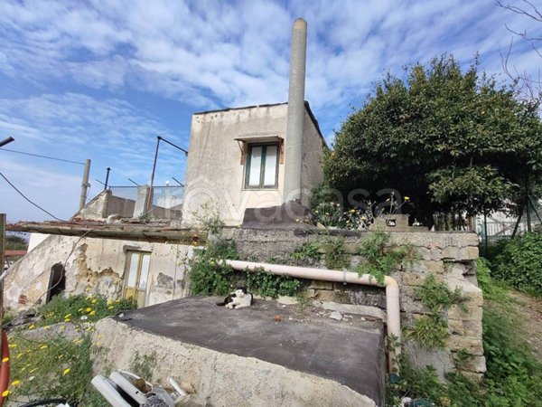appartamento in vendita a Bacoli in zona Fusaro