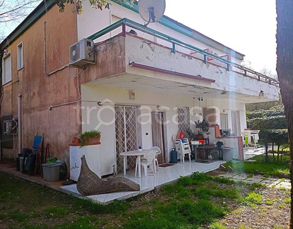 appartamento in vendita a Bacoli in zona Fusaro