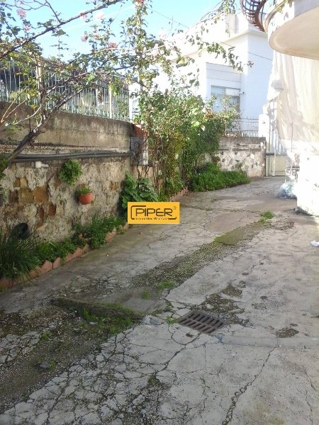 appartamento in vendita a Bacoli in zona Torregaveta