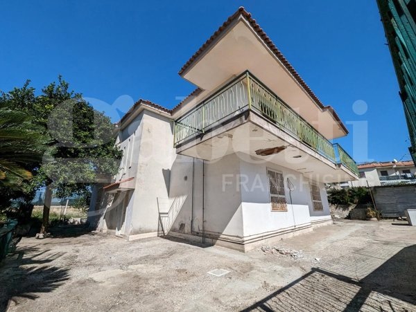 casa indipendente in vendita a Bacoli in zona Fusaro
