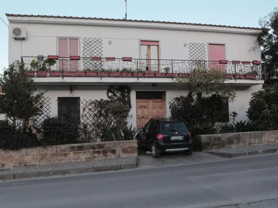 casa indipendente in vendita a Bacoli in zona Cappella