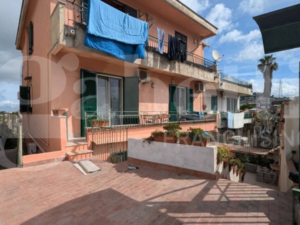 appartamento in vendita a Bacoli in zona Fusaro