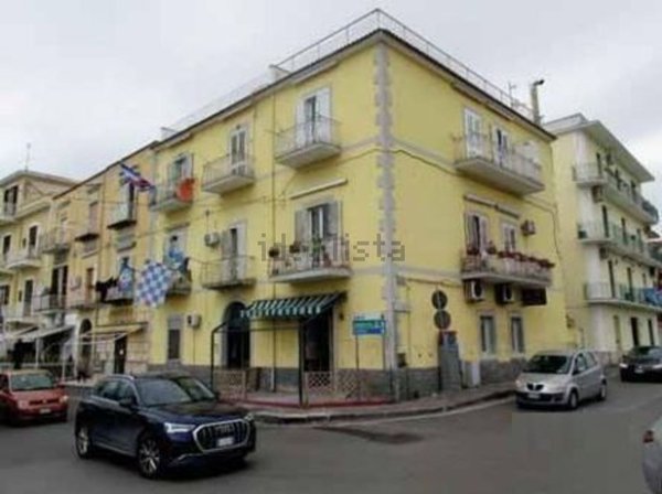 appartamento in vendita a Bacoli in zona Miseno