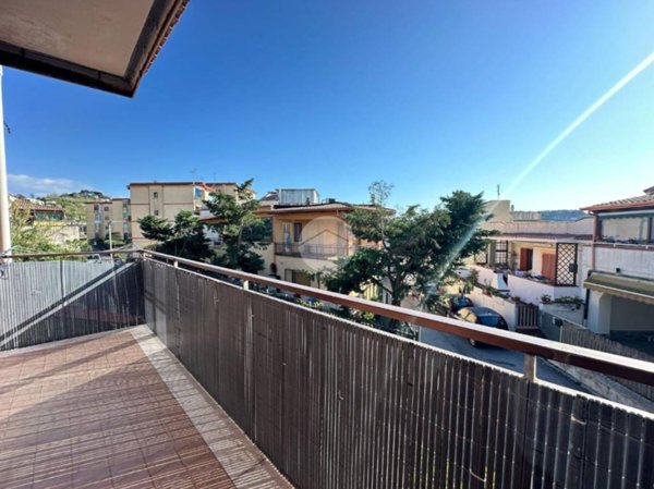 appartamento in vendita a Bacoli in zona Fusaro