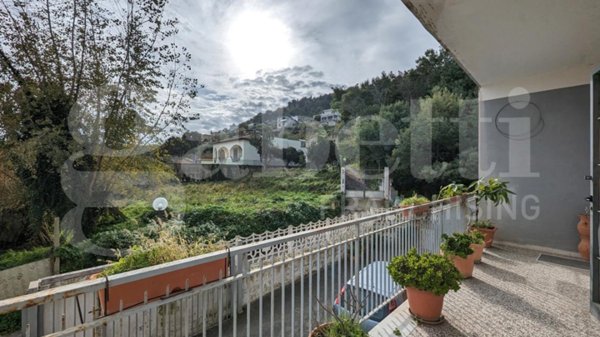 appartamento in vendita a Bacoli in zona Fusaro