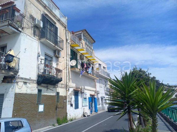 appartamento in vendita a Bacoli in zona Baia
