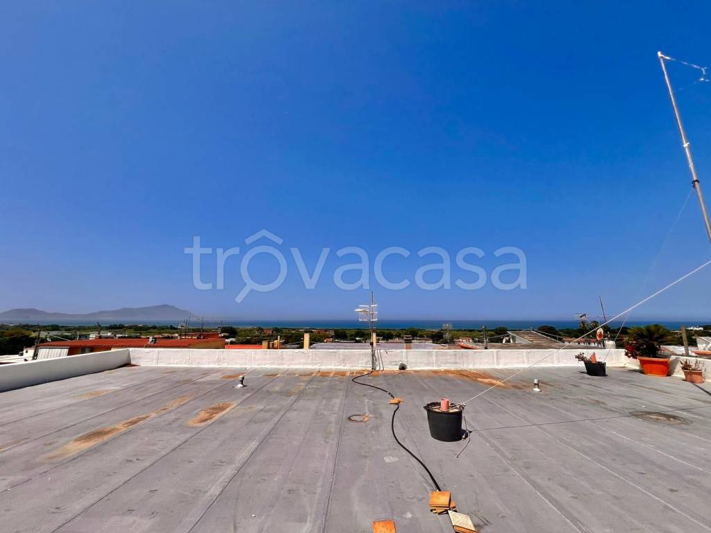 appartamento in vendita a Bacoli in zona Cuma