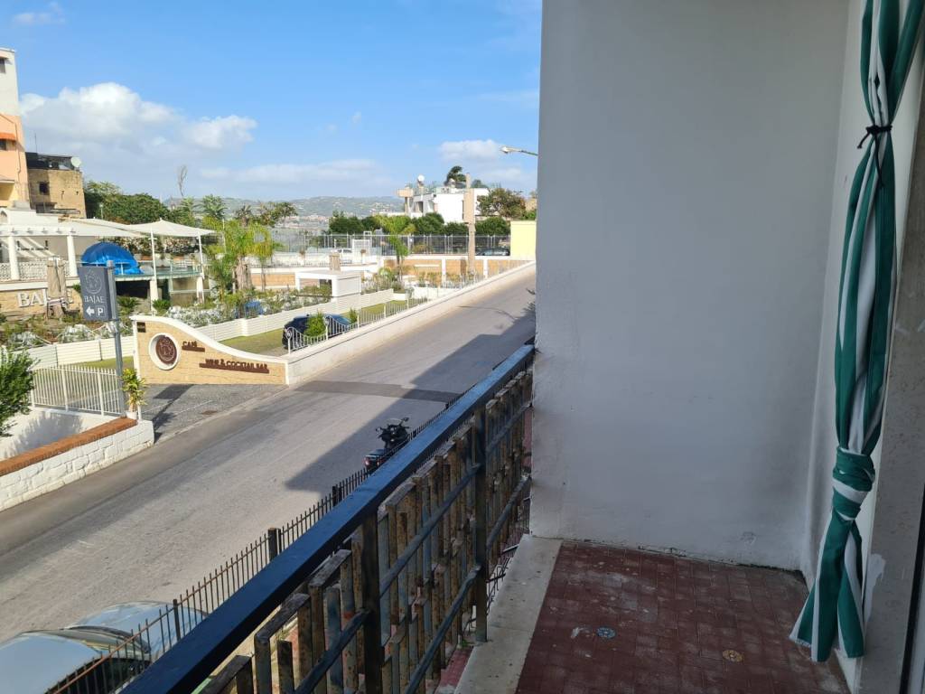 appartamento in vendita a Bacoli in zona Baia