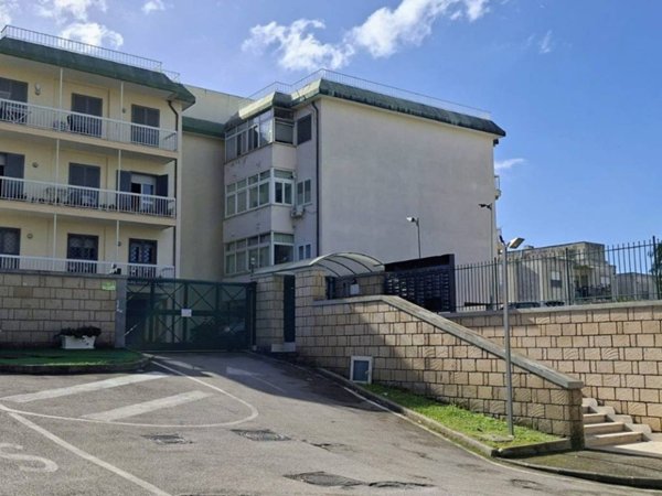 appartamento in vendita a Bacoli in zona Fusaro