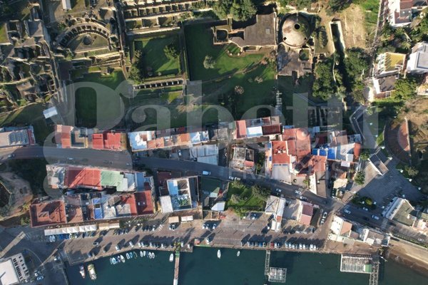 appartamento in vendita a Bacoli in zona Baia