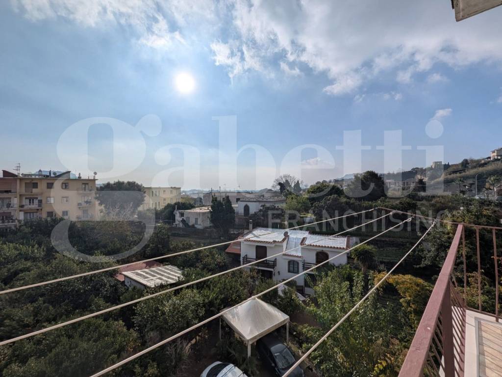 appartamento in vendita a Bacoli in zona Fusaro