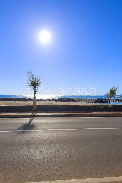 appartamento in vendita a Bacoli in zona Miliscola