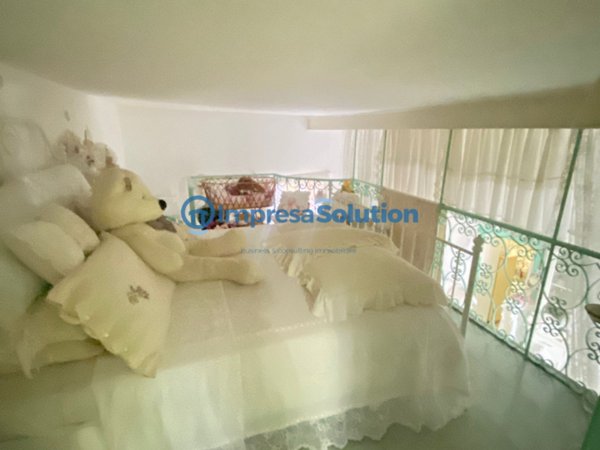 appartamento in vendita a Bacoli in zona Miseno