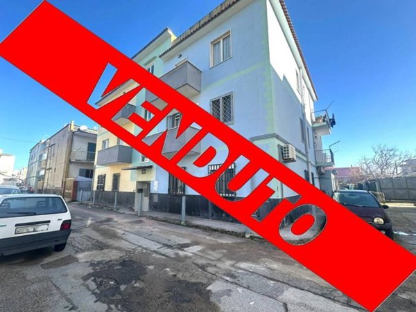 appartamento in vendita a Bacoli in zona Torregaveta