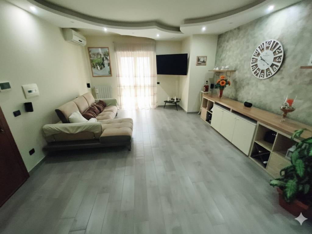 appartamento in vendita a Bacoli in zona Fusaro