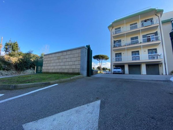 appartamento in vendita a Bacoli in zona Fusaro