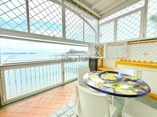 appartamento in vendita a Bacoli in zona Baia