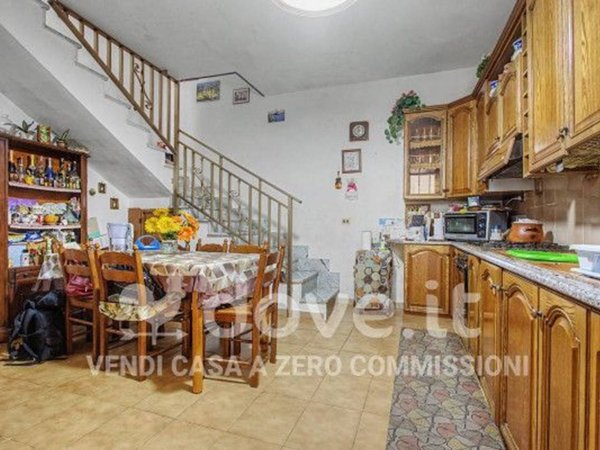 casa indipendente in vendita a Bacoli in zona Cappella