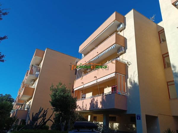 appartamento in vendita a Bacoli in zona Torregaveta